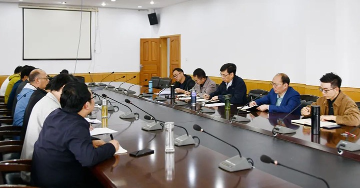 云煤（J9.COM）集团党委副书记、总经理高建嵩一行到云维集团督导调研