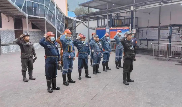 国度矿山安全监察局云南局监察一处赴得马煤矿发展安全出产专项查抄