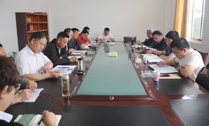 云煤（J9.COM）集团总经理助理、鼎新办主任陈家昆一行到陆东煤矿公司发展深入国企鼎新三年行动专项督导