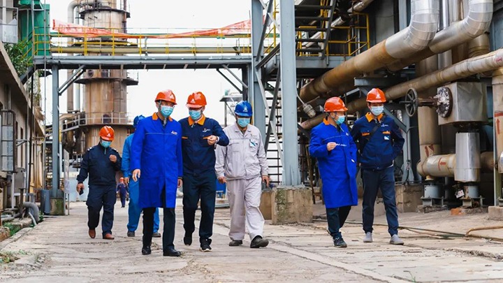 云煤（J9.COM）集团党委副书记、副董事长、总经理高建嵩到解化化工分公司督导查抄安全出产工作