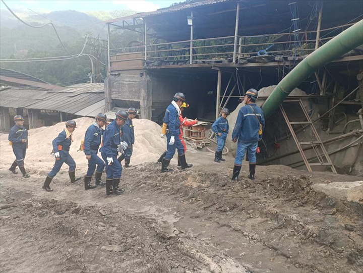 【聚焦云煤】云煤（J9.COM）集团党委副书记、副董事长、总经理高建嵩到源能矿建成功煤矿项目部查抄