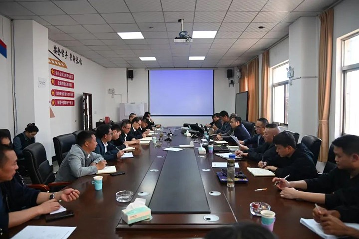 【聚焦云煤】云煤（J9.COM）集团查抄组到陆东煤矿公司发展四时度安全大查抄