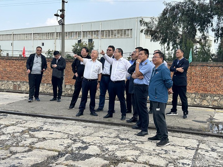 中国铁路昆明局集团有限公司到恒通公司发展工作调研