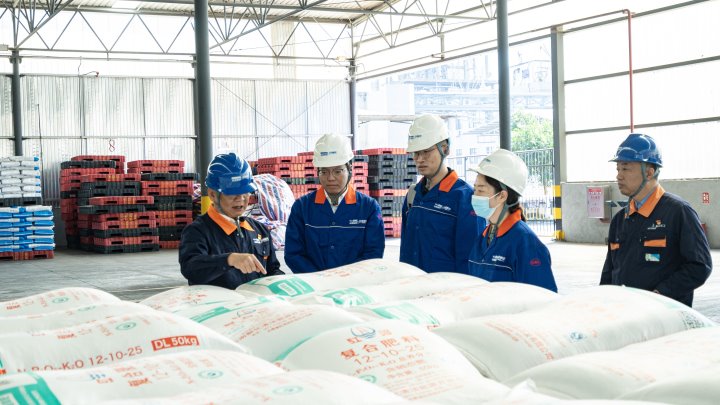 党建引领促发展，产融协同谱新篇——云南解化与云能本钱发展党建联建活动