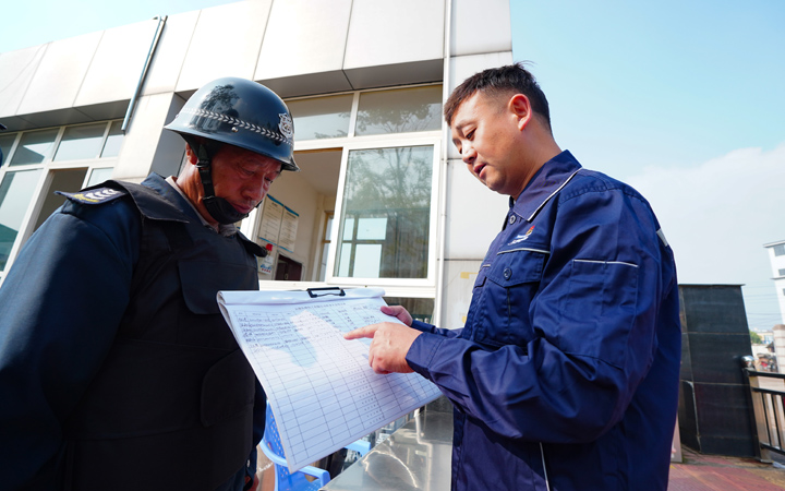 16.前锋化工 王荣敏  单元 (3).JPG